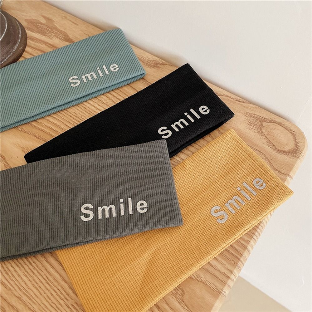Absorbing Letter Smile Printin - Men'S Yoga Accessories ulasan dan harga